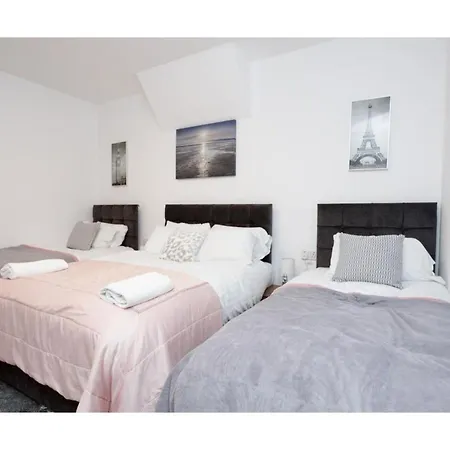 Carter House Apartments.....6 Beds In 3 Bedrooms Appartement
